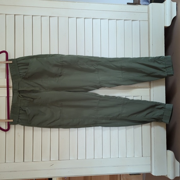 Women's army green Banana Republic drapey joggers size 4 - Picture 11 of 15